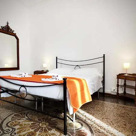 Appartement Dimora Sarzano Acquario - Genovabnb It Gênes